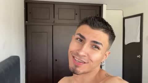 Richard online show from November 26, 3:29 am