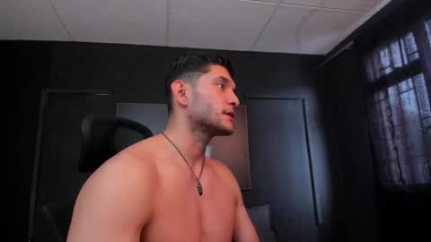 Snapshot of richard_milleer chatting on May 2, 6:13 pm Ricardo online show from May 2, 6:13 pm