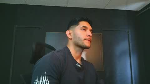 Snapshot of richard_milleer chatting on May 20, 1:50 pm Ricardo online show from May 20, 1:50 pm