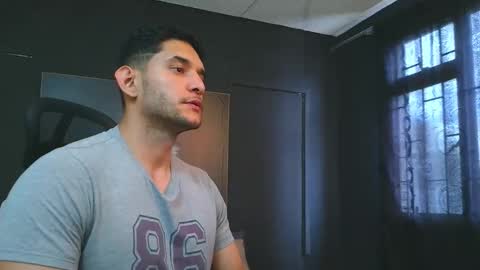 Snapshot of richard_milleer chatting on May 26, 4:36 pm Ricardo online show from May 26, 4:36 pm
