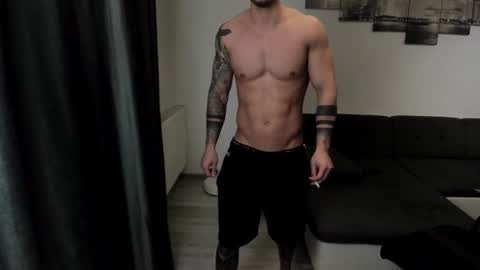 RichardDarell online show from November 27, 6:37 am