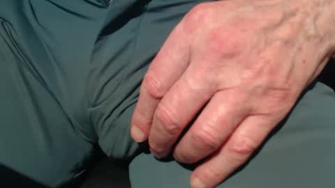 richarder7 online show from December 17, 8:26 pm