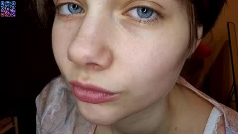 Snapshot of richardlundsten chatting on February 26, 6:51 pm Luna online show from February 26, 6:51 pm