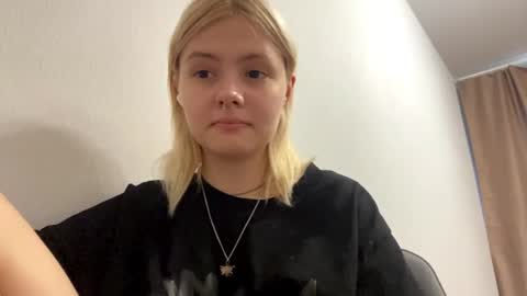 jenny online show from July 25, 3:09 pm