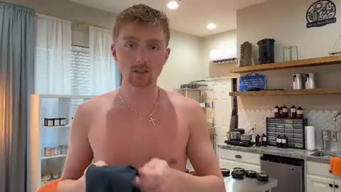 Snapshot of richiewest chatting on July 23, 1:58 am Richie online show from July 23, 1:58 am