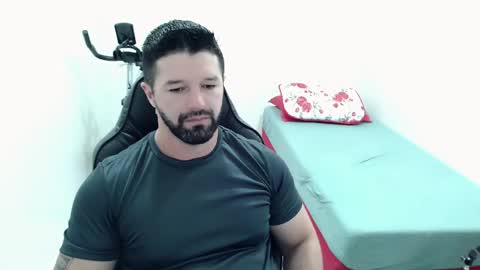 Snapshot of richrolland chatting on February 26, 7:38 pm Rickseduction online show from February 26, 7:38 pm