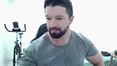 Snapshot of richrolland chatting on February 28, 8:07 pm Rickseduction online show from February 28, 8:07 pm