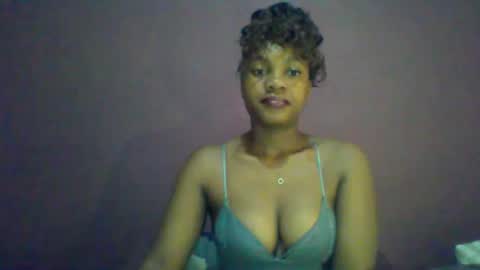 ricie001 online show from June 4, 7:36 am