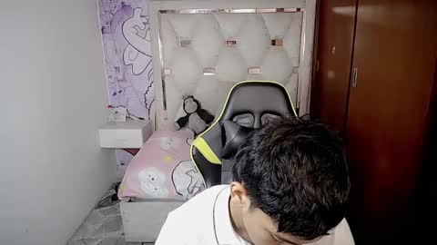 Snapshot of rick_oficiall chatting on January 19, 12:31 pm Rick oficiall online show from January 19, 12:31 pm