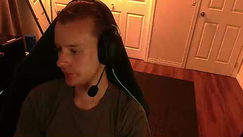 Snapshot of rickgosling chatting on July 5, 1:01 am rickgosling online show from July 5, 1:01 am