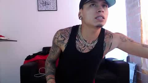 Snapshot of rickgraim chatting on October 14, 3:57 pm rickgraim online show from October 14, 3:57 pm