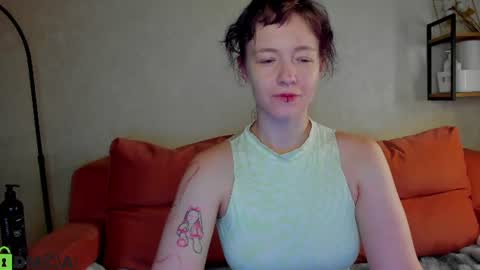 Snapshot of ricki_bloom chatting on June 11, 1:16 am Ricki online show from June 11, 1:16 am
