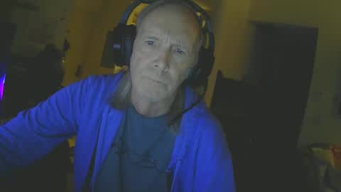 rickl56 online show from November 17, 9:42 pm