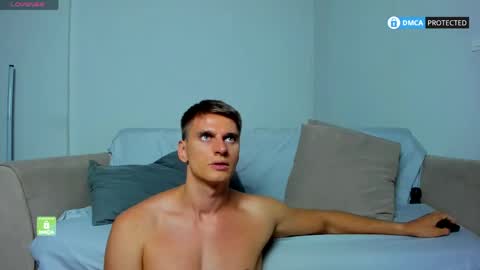 Ricky online show from April 16, 7:42 am