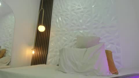 Ricky  online show from October 6, 1:30 pm