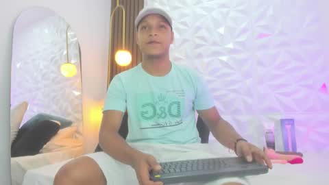 Ricky  online show from October 10, 2:05 pm