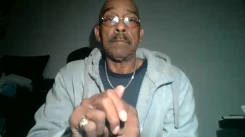 Snapshot of rico97681 chatting on October 20, 1:44 pm rico97681 online show from October 20, 1:44 pm