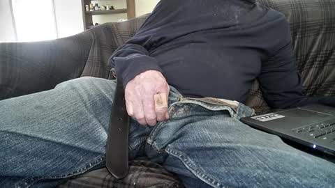 Easy if yun are good see my pics online show from April 13, 8:47 pm