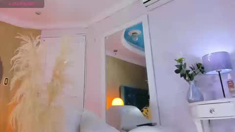 RicoBrowm online show from September 25, 5:22 am