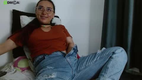 Candy online show from November 8, 4:45 am