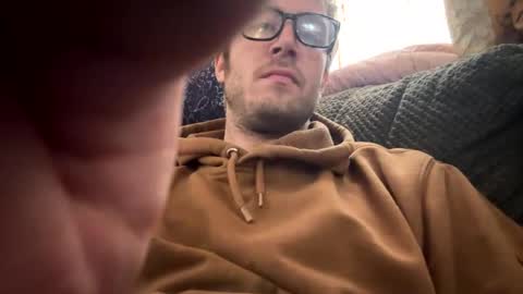 Snapshot of ricracks11 chatting on February 12, 2:10 pm ricracks11 online show from February 12, 2:10 pm