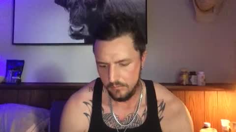 Snapshot of ride8529 chatting on May 9, 3:50 pm ride8529 online show from May 9, 3:50 pm