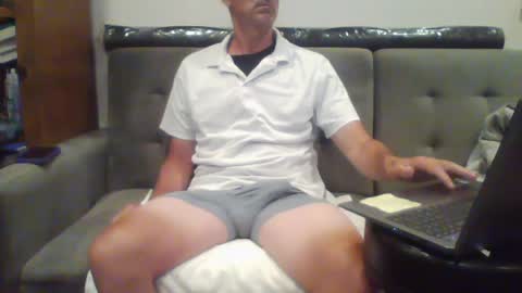 Snapshot of ridemehigh1 chatting on September 12, 2:33 am ridemehigh1 online show from September 12, 2:33 am