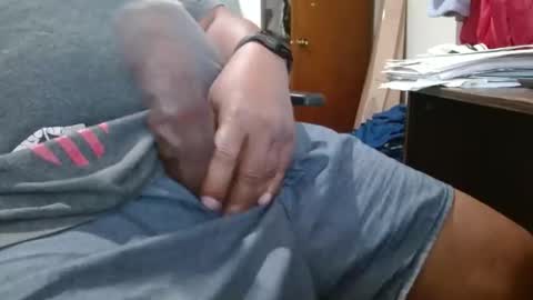 Snapshot of ridickulous1 chatting on December 9, 4:47 pm ridickulous1 online show from December 9, 4:47 pm