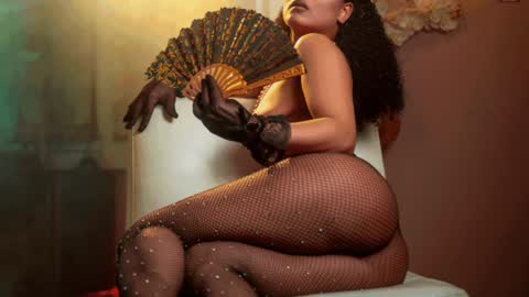 Sara online show from December 21, 1:53 pm