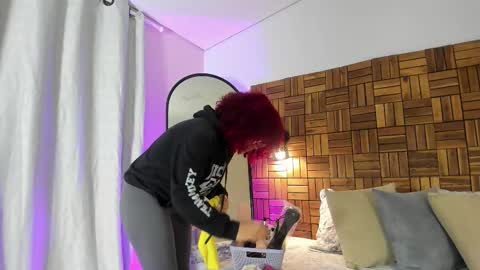 Sara online show from October 19, 11:33 am