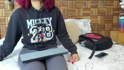 Sara online show from November 3, 10:16 am