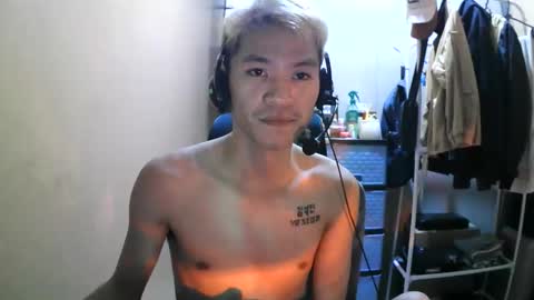 riiichie12 online show from November 5, 5:02 pm