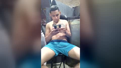 Snapshot of rikmal_08 chatting on June 16, 5:37 pm rikmal_08 online show from June 16, 5:37 pm