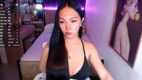 Riley online show from January 24, 9:15 pm