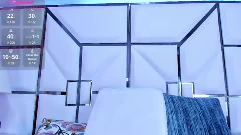 Riley online show from February 12, 2:32 pm