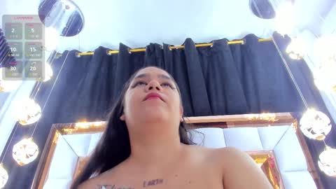 Riley online show from November 8, 11:32 am