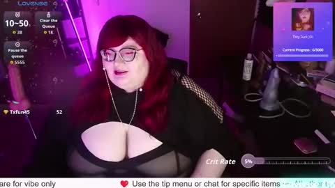Snapshot of rileysynn chatting on June 4, 2:56 pm RileySynn online show from June 4, 2:56 pm