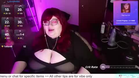 Snapshot of rileysynn chatting on June 5, 6:52 am RileySynn online show from June 5, 6:52 am