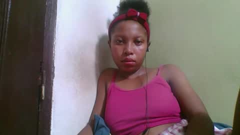 rinah654271 online show from March 16, 7:18 pm