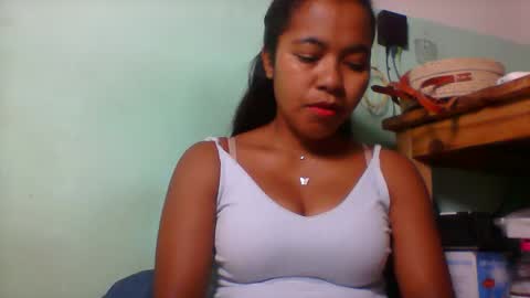 rinah856024 online show from March 18, 6:16 am