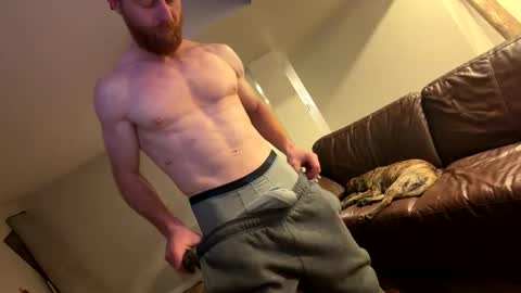 ripped__red69 online show from June 5, 7:03 am