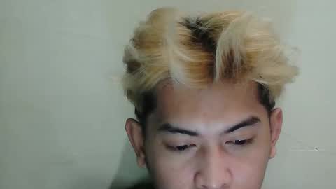 ririhoee online show from March 22, 3:10 am