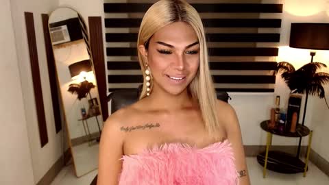 riri online show from January 22, 3:29 pm