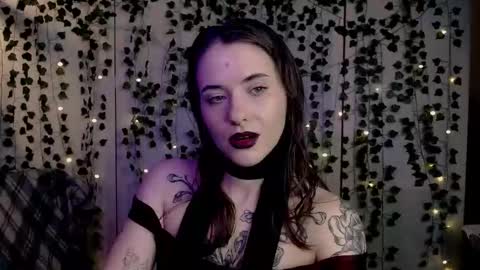 Snapshot of risha_laass chatting on May 15, 8:38 pm risha_laass online show from May 15, 8:38 pm