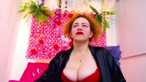 Risitos De Oro online show from November 15, 6:37 pm