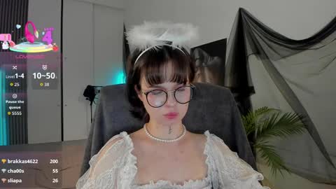 Snapshot of risosweet chatting on May 27, 1:57 am Alice online show from May 27, 1:57 am