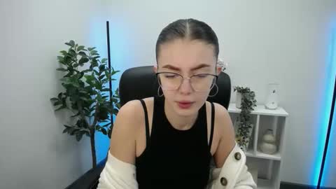 ritaneer online show from February 1, 9:08 am