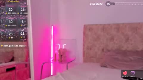 Snapshot of ritaoral_ chatting on October 19, 7:09 am Rita Oral online show from October 19, 7:09 am