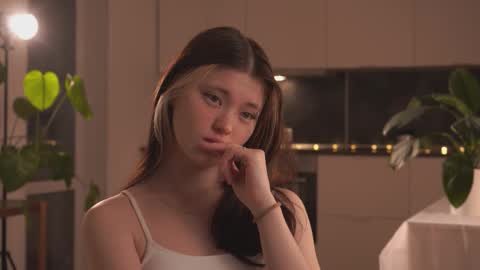 Snapshot of rivagosnell chatting on February 9, 4:11 pm Akemi online show from February 9, 4:11 pm