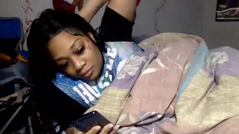 Snapshot of riversaint chatting on January 14, 10:38 am River Saint online show from January 14, 10:38 am